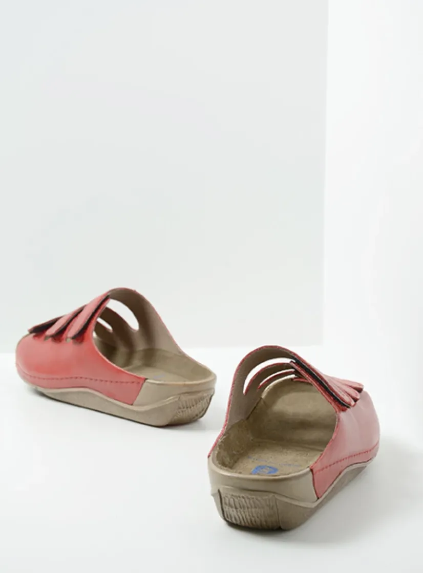 Wolky Nomad - rood geolied leer<DAMES Slippers