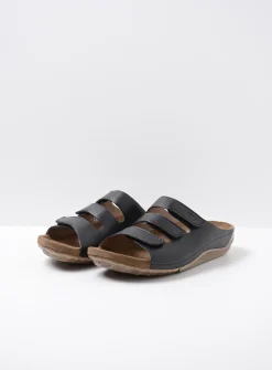 Wolky Nomad - zwart geolied leer<DAMES Slippers