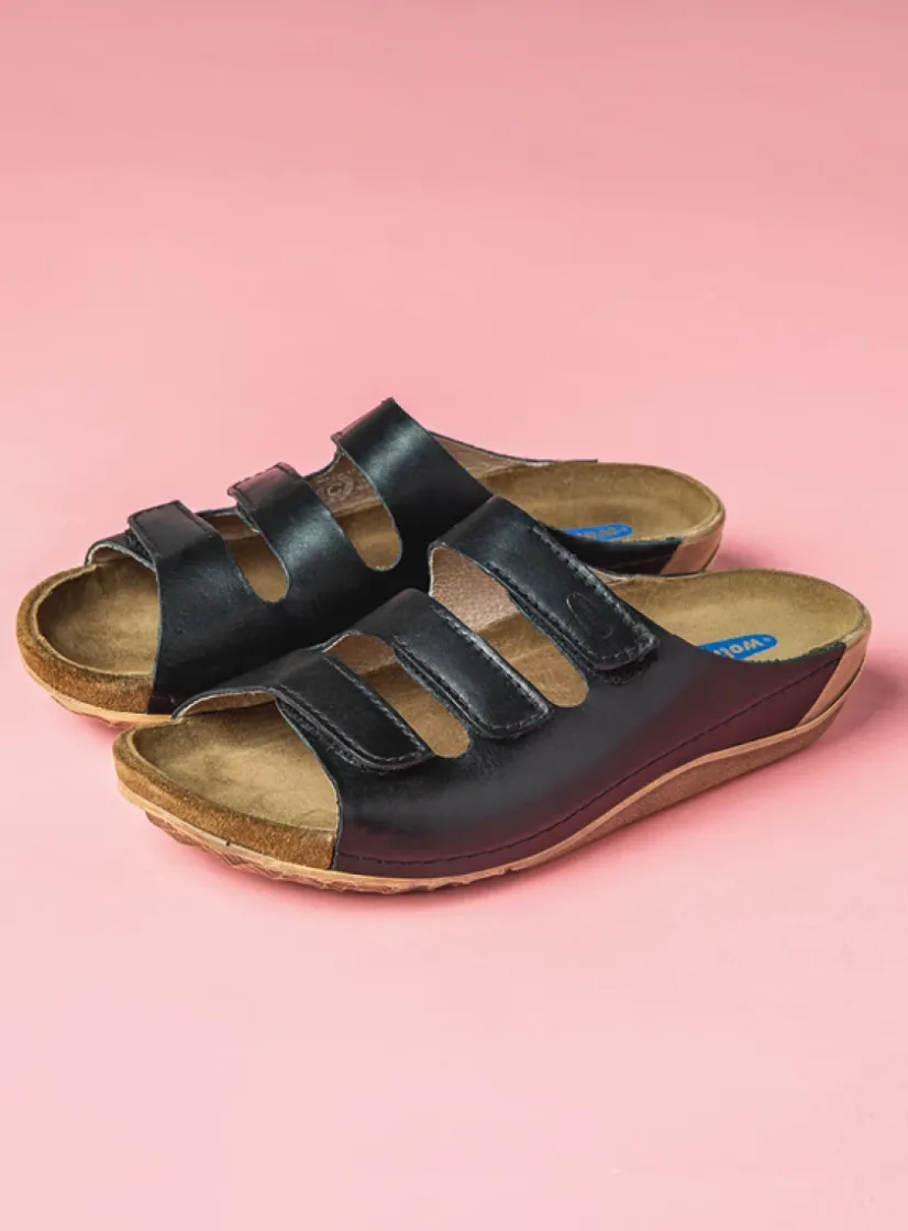 Wolky Nomad - zwart geolied leer<DAMES Slippers