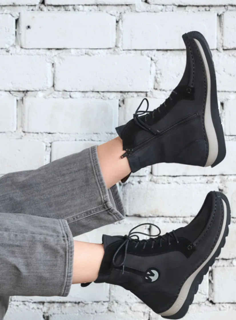 Wolky Ocean - zwart nubuck<DAMES Hoge Veterschoenen|Veterlaarzen