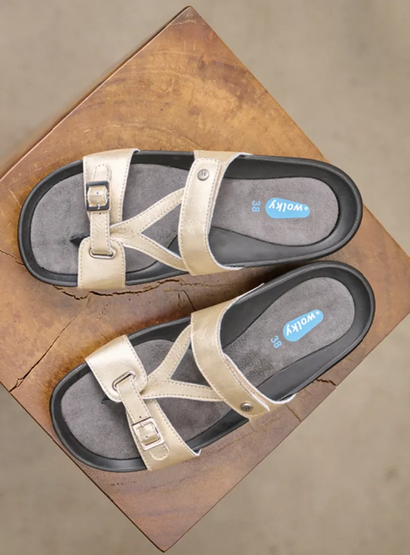 Wolky O'Connor - goud leer<DAMES Slippers