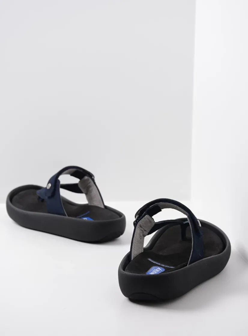 Wolky Peace - blauw nubuck<DAMES Slippers