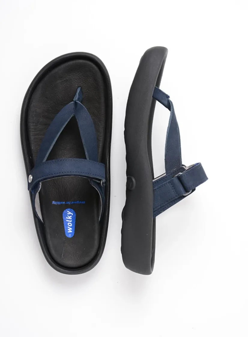 Wolky Peace - blauw nubuck<DAMES Slippers