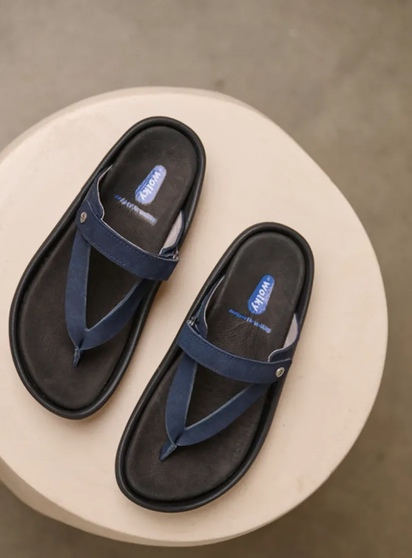 Wolky Peace - blauw nubuck<DAMES Slippers