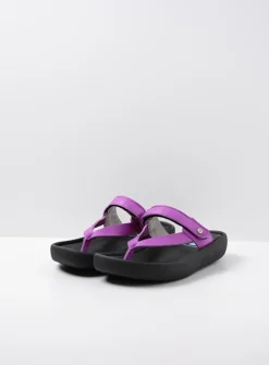 Wolky Peace - fuchsia leer<DAMES Slippers