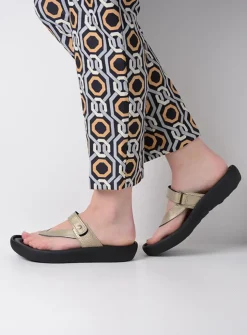 Wolky Peace - goud leer<DAMES Slippers