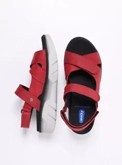 Wolky Rapid - rood nubuck<DAMES Sneakers
