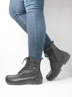 Wolky Reach - zwart leer<DAMES Hoge Veterschoenen|Veterlaarzen