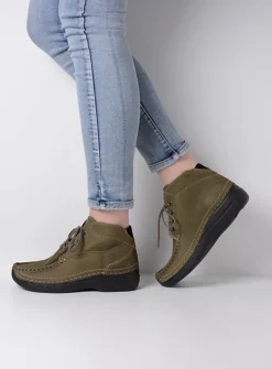 Wolky Roll Shoot - pesto groen nubuck<DAMES Hoge Veterschoenen|Herfst/Winter