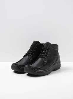 Wolky Roll Shoot - zwart nubuck<DAMES Hoge Veterschoenen|Herfst/Winter