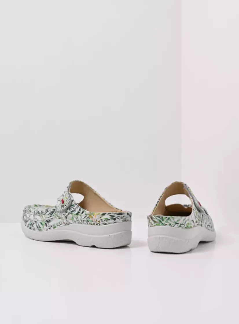 Wolky Roll Slipper - gebroken wit/groen nubuck<DAMES Slippers|Klompen