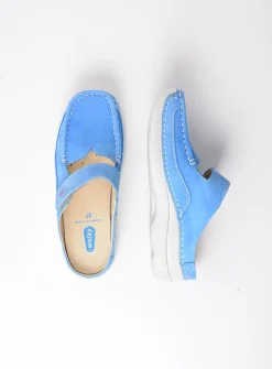 Wolky Roll Slipper - hemelsblauw nubuck<DAMES Slippers|Klompen