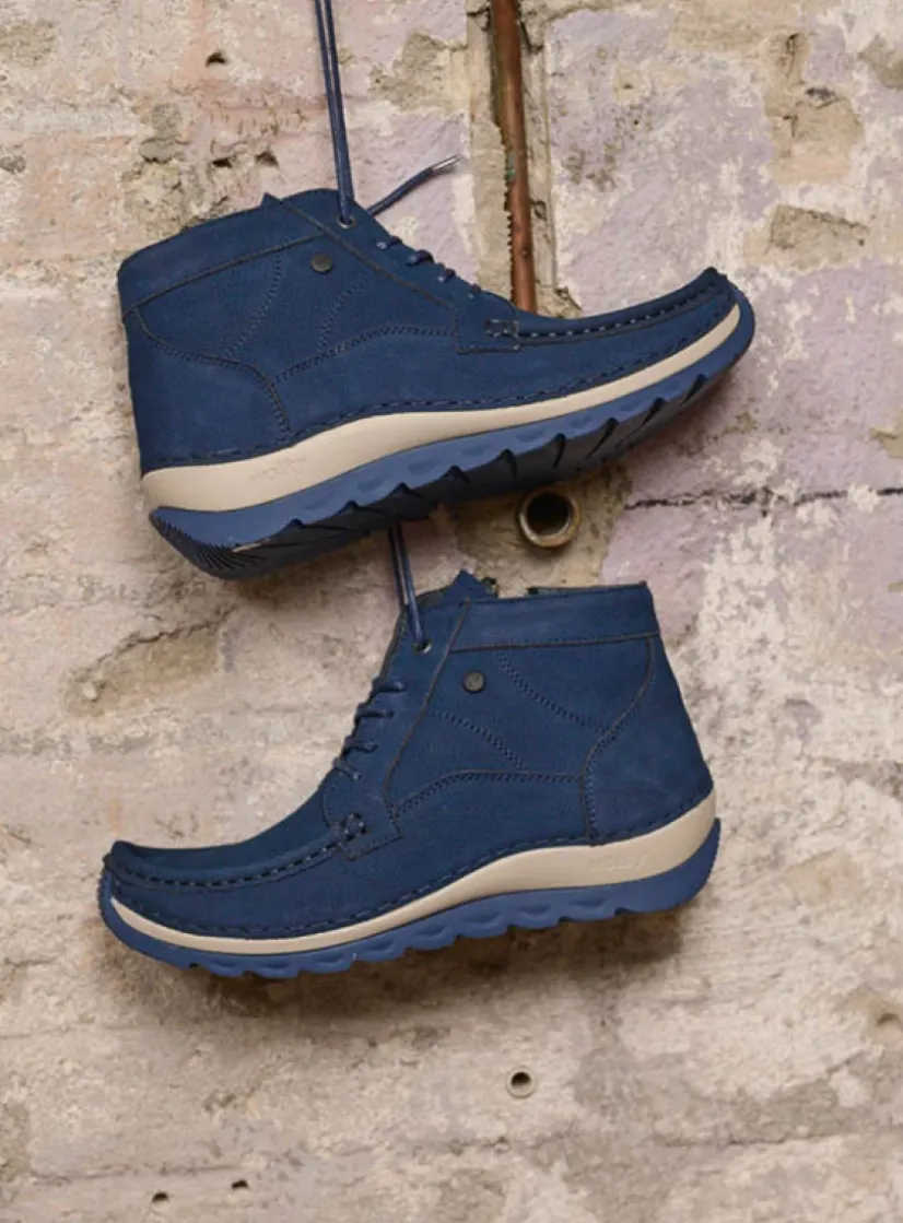 Wolky Salado - blauw nubuck<DAMES Hoge Veterschoenen