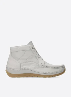 Wolky Salado - creme wit leer<DAMES Hoge Veterschoenen
