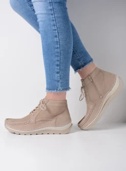Wolky Salado - kaki nubuck<DAMES Hoge Veterschoenen