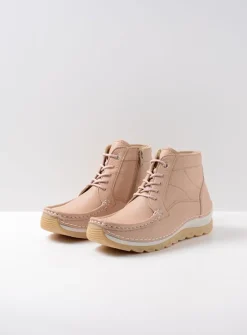 Wolky Salado - lichtbeige leer<DAMES Hoge Veterschoenen
