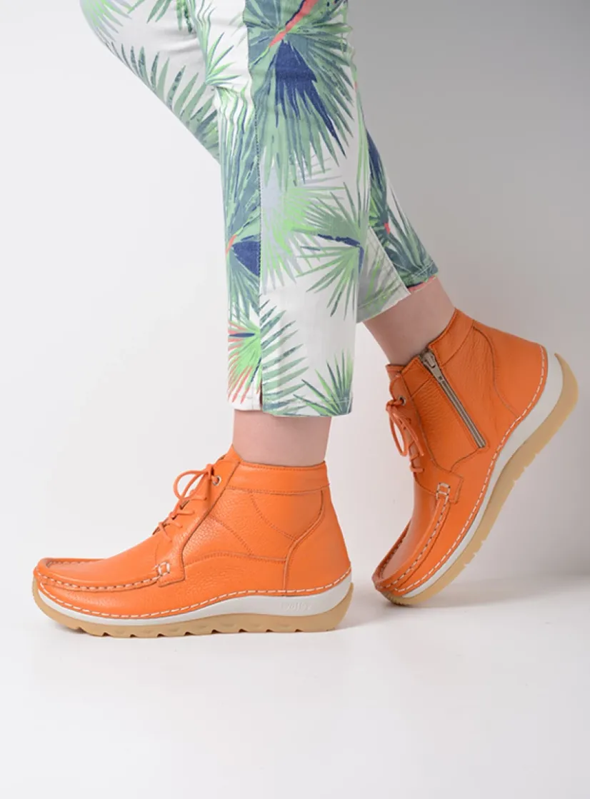 Wolky Salado - oranje leer<DAMES Hoge Veterschoenen