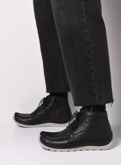Wolky Salado - zwart leer<DAMES Hoge Veterschoenen