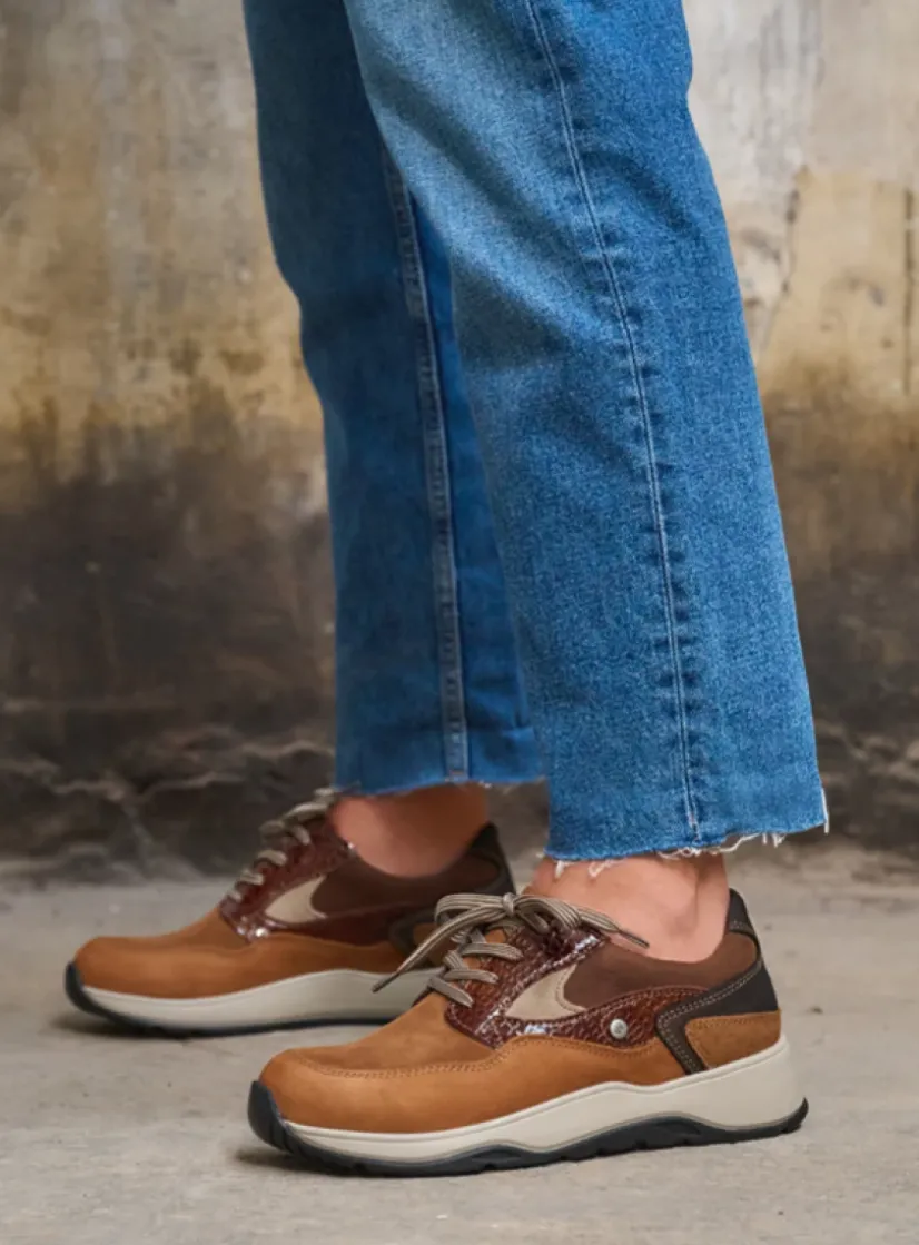 Wolky Sappho - cognac combi leer<DAMES Lage Veterschoenen|Wandelschoenen