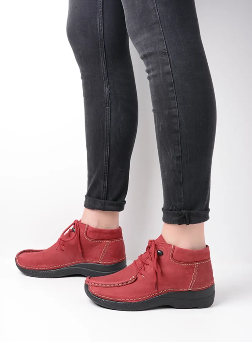 Wolky Seamy Moc - bordeauxrood nubuck<DAMES Hoge Veterschoenen|Herfst/Winter