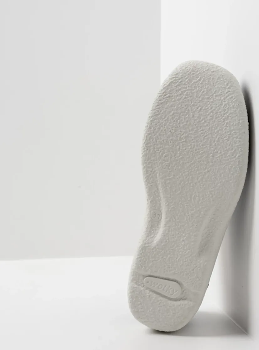Wolky Seamy Shoe - beige nubuck<DAMES Lage Veterschoenen