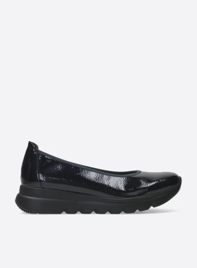 Wolky Snallerina F2F - blauw lak biocare<DAMES Instappers
