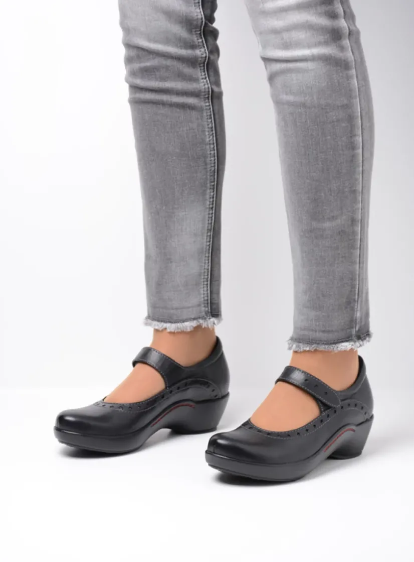 Wolky Sud - zwart leer<DAMES Herfst/Winter|Bandschoenen
