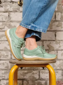 Wolky Taranta - saliegroen leer<DAMES Lage Veterschoenen|Sneakers