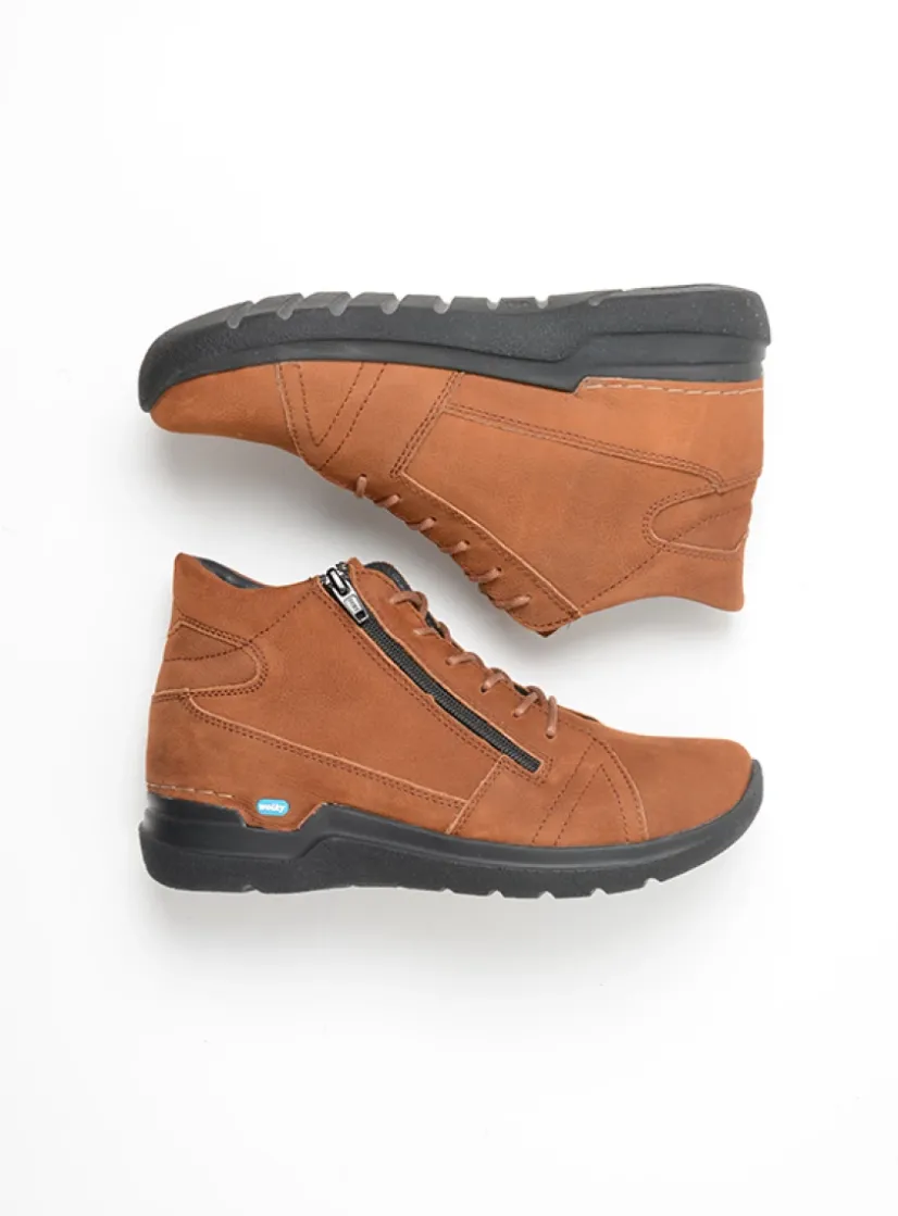 Wolky Why - cognac nubuck<DAMES Hoge Veterschoenen|Wandelschoenen