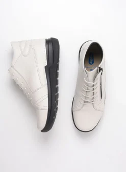 Wolky Why - wit leer<DAMES Hoge Veterschoenen|Wandelschoenen