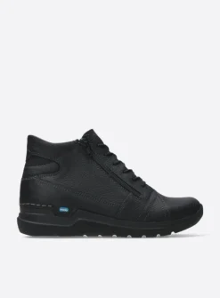 Wolky Why - zwart leer<DAMES Wandelschoenen|Hoge Veterschoenen