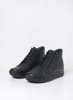 Wolky Why - zwart leer<DAMES Wandelschoenen|Hoge Veterschoenen