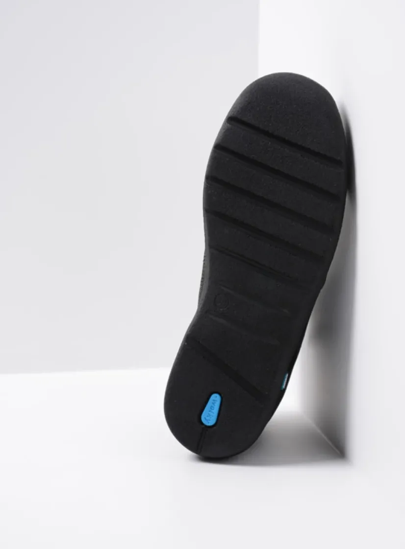 Wolky Why - zwart nubuck<DAMES Hoge Veterschoenen|Wandelschoenen