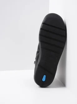 Wolky Whynot - zwart nubuck<DAMES Hoge Veterschoenen|Wandelschoenen
