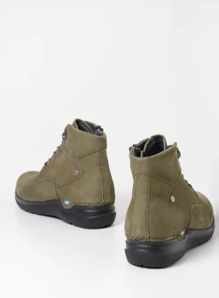 Wolky Whynot HV - pesto groen nubuck<DAMES Hoge Veterschoenen|Wandelschoenen