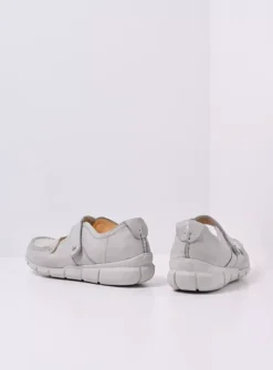 Wolky Yukon - gebroken wit effectleer<DAMES Bandschoenen